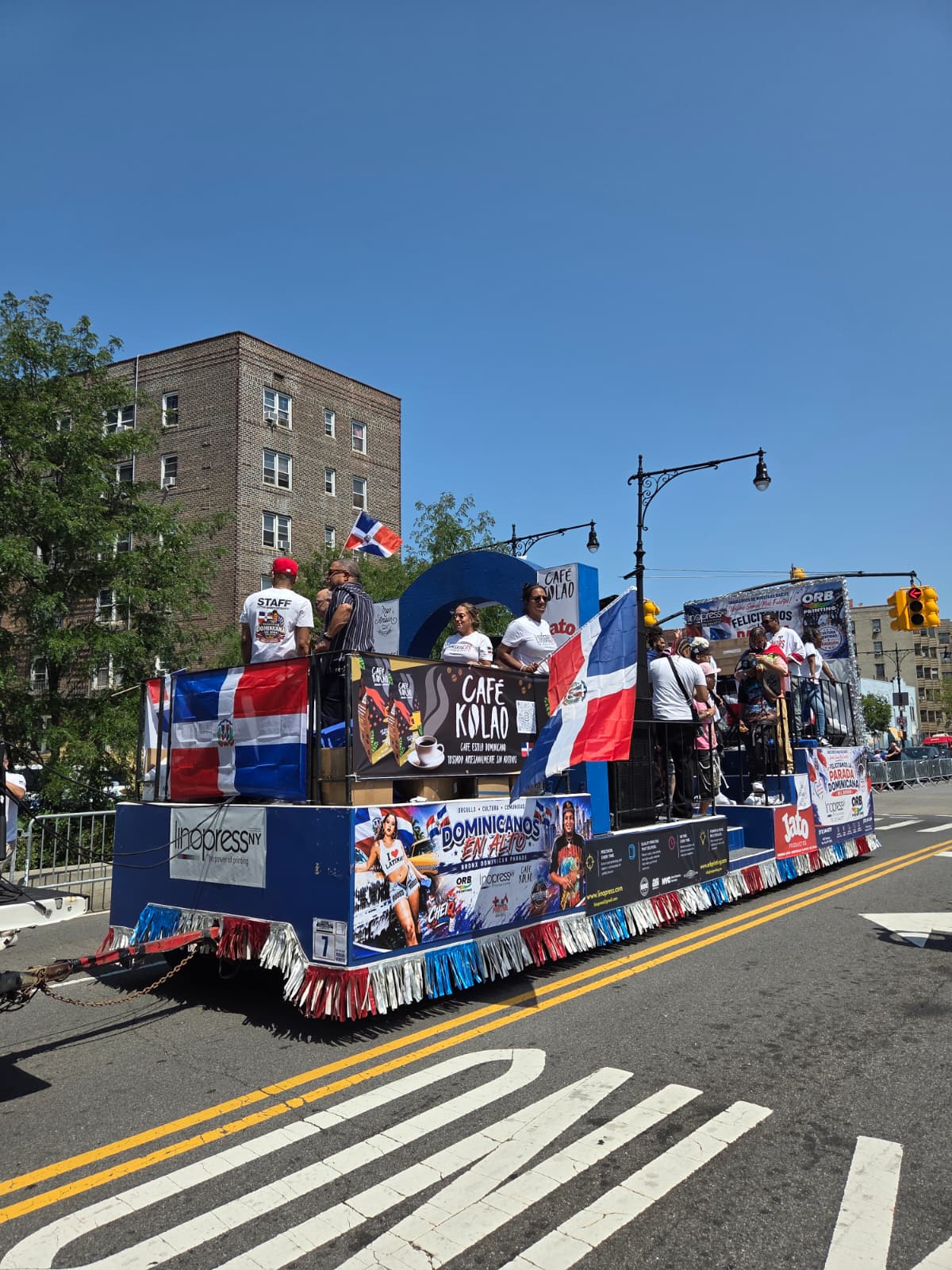 Gran Parada Dominicana del Bronx (7)